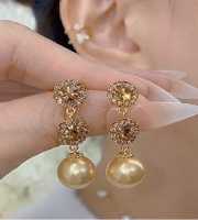 Dimond cut with Pearl Earrings-111