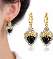 Zircon Golden Heart Earrings -154